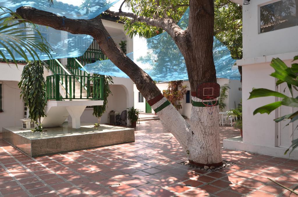 Hotel Vargas Airport Cartagena Exterior foto